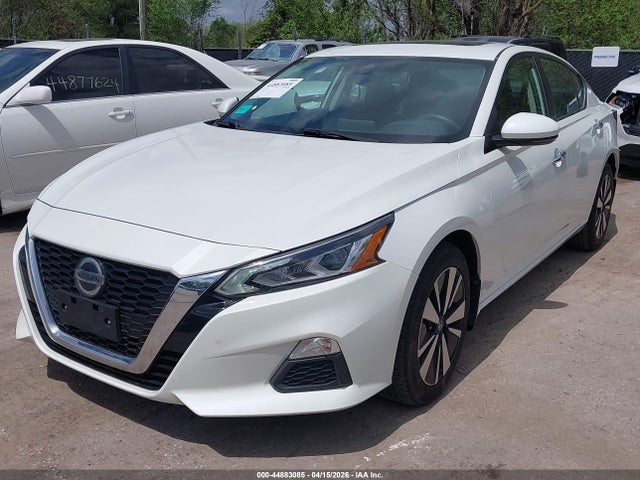Nissan Altima Sv Intelligent Awd
