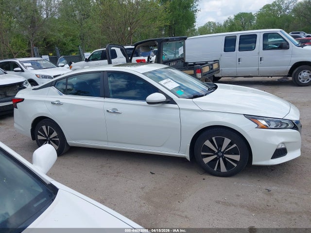 Nissan Altima Sv Intelligent Awd