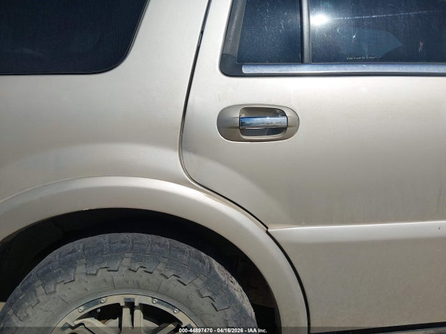 Lincoln Navigator