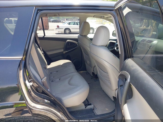 Toyota RAV4 Limited