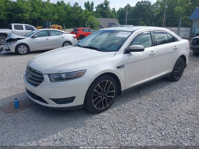 Ford Taurus Sel