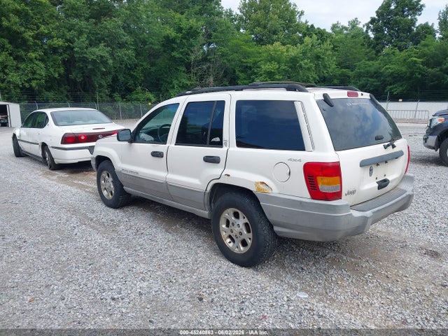 Jeep Grand Cherokee Laredo