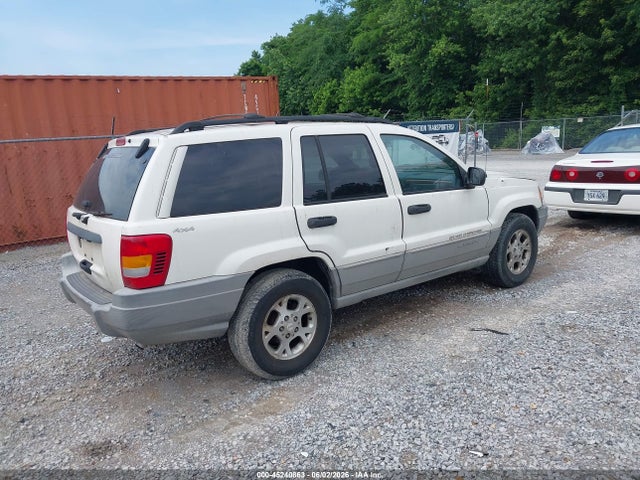 Jeep Grand Cherokee Laredo
