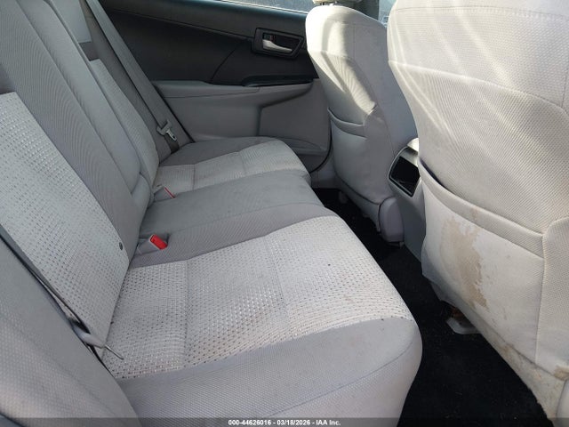 Toyota Camry Le
