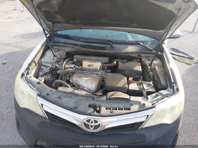 Toyota Camry Le