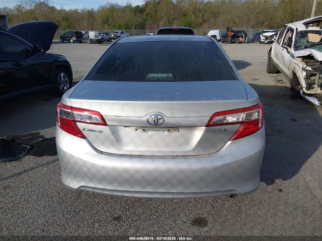 Toyota Camry Le