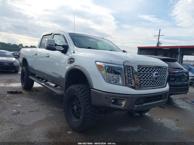 Salvage Nissan Titan Image