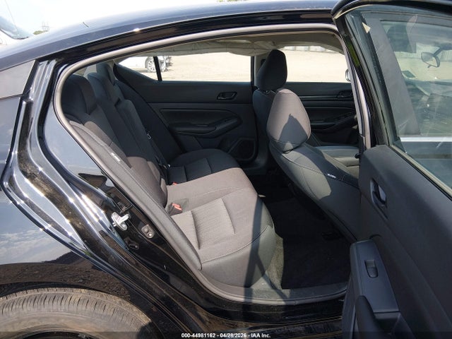 Nissan Altima S Fwd