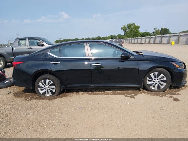 Nissan Altima S Fwd