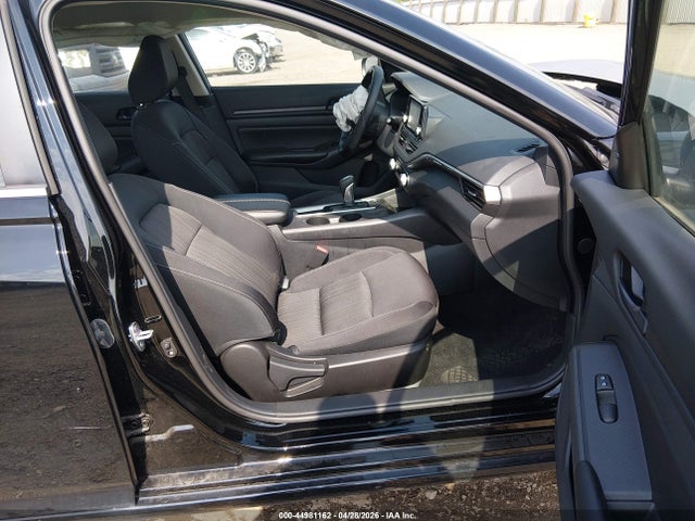 Nissan Altima S Fwd