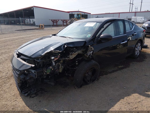 Nissan Altima S Fwd
