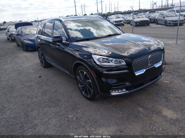 Salvage Lincoln Aviator Image