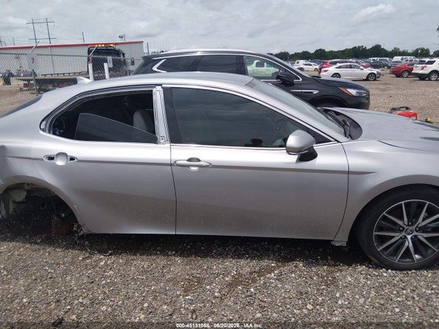 Toyota Camry Xle