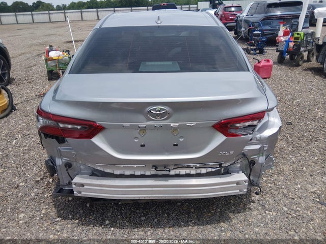 Toyota Camry Xle