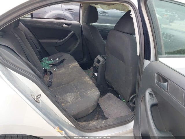 Volkswagen Jetta 2.0l S