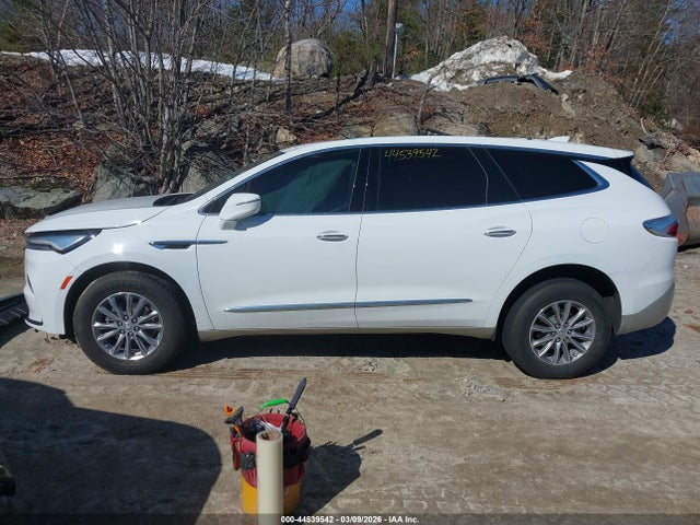Buick Enclave Essence Fwd
