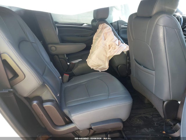 Buick Enclave Essence Fwd