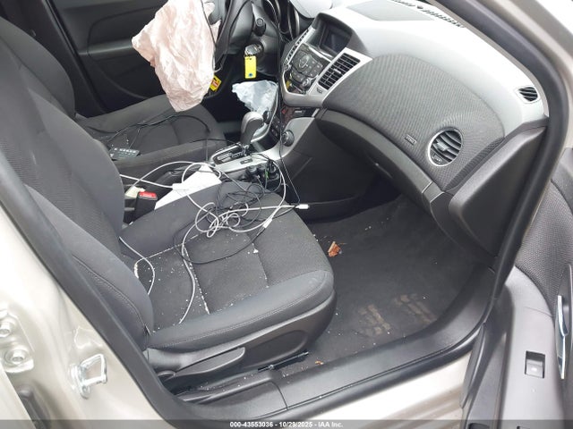 Chevrolet Cruze 1lt Auto