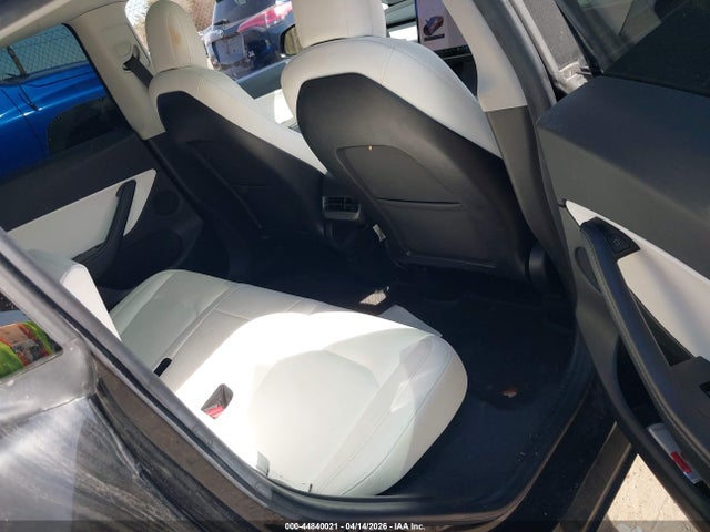 Tesla Model Y Long Range Dual Motor All-wheel Drive