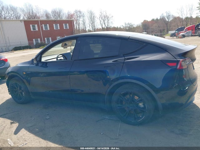Tesla Model Y Long Range Dual Motor All-wheel Drive