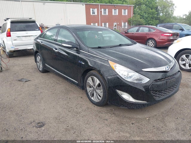 Salvage Hyundai SONATA Image