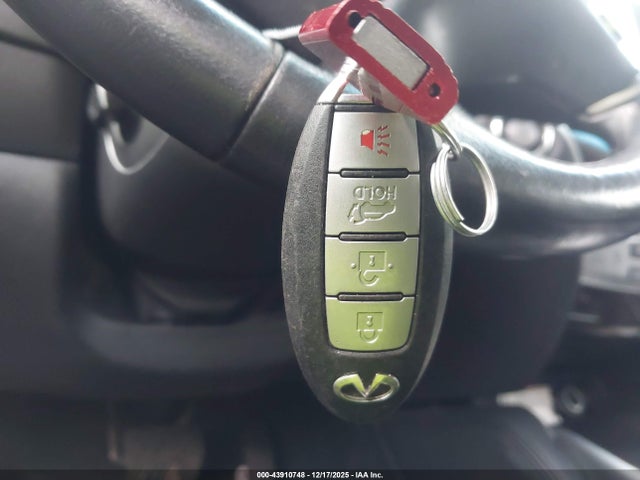 INFINITI Qx