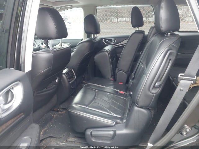 INFINITI Qx