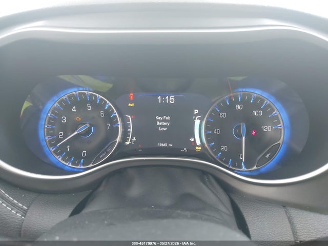 Chrysler Pacifica Touring L