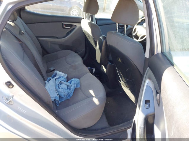 Hyundai ELANTRA Se