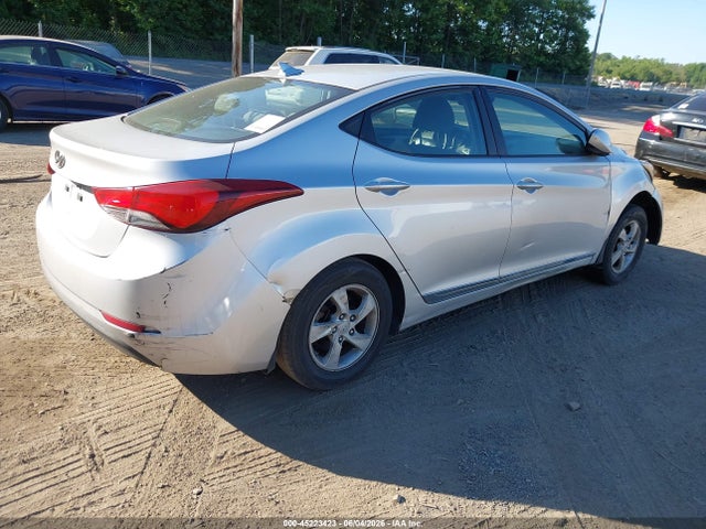 Hyundai ELANTRA Se