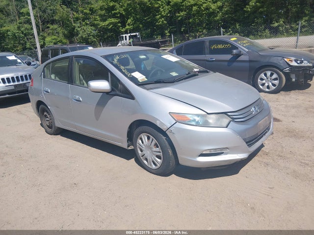 Salvage Honda Insight Image