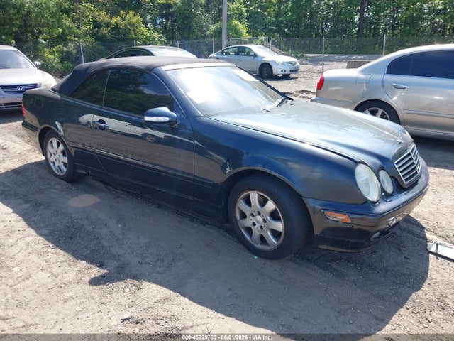 Salvage Mercedes-Benz Clk-class Image