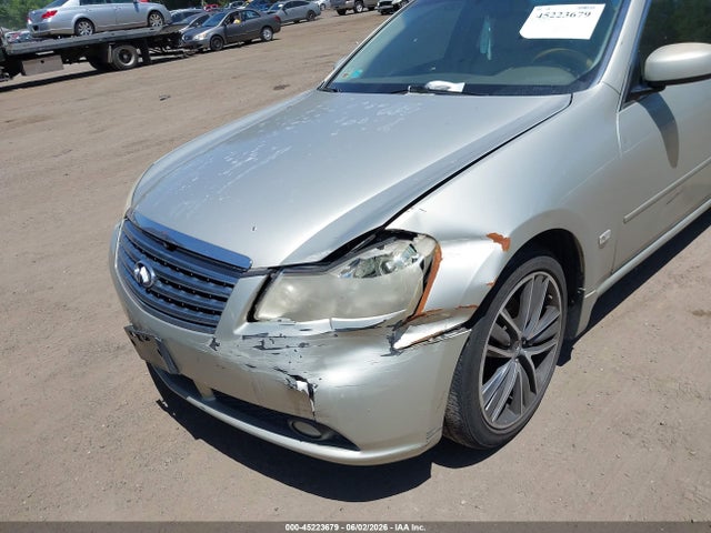 INFINITI M35x
