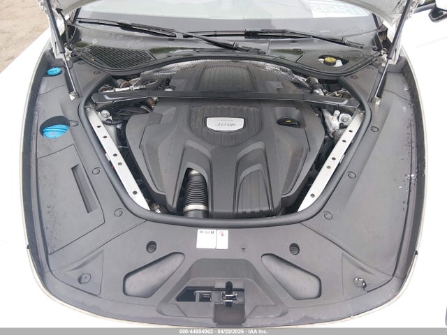 Porsche Panamera 4