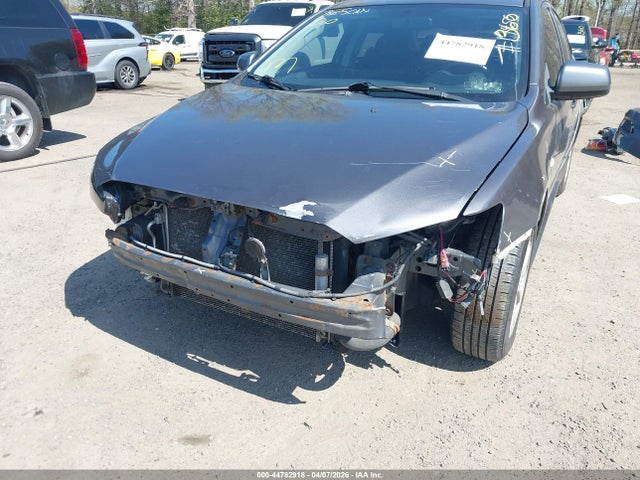 Mitsubishi Lancer Es