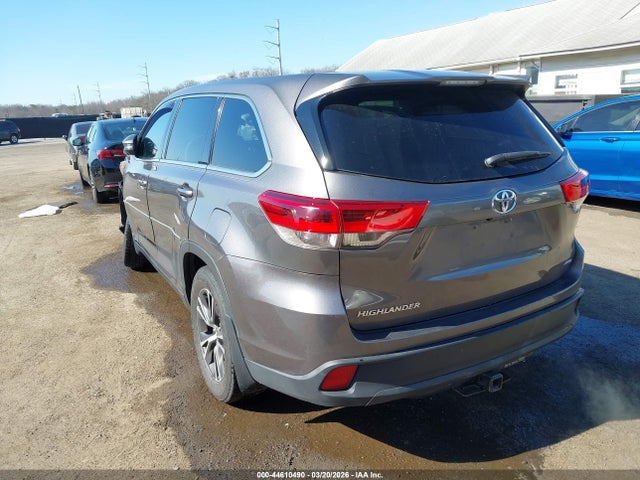 Toyota Highlander Le