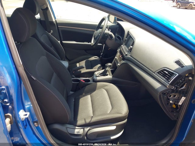 Hyundai ELANTRA Value Edition
