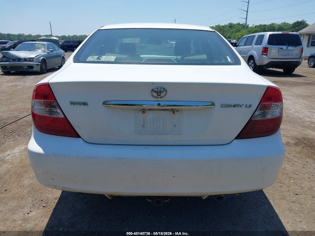Toyota Camry Le