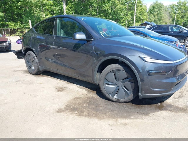 Salvage Tesla Model Y Image