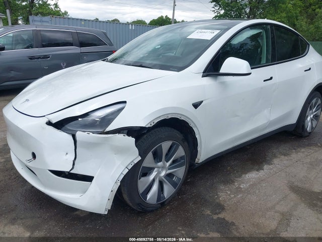 Tesla Model Y Long Range Dual Motor All-wheel Drive