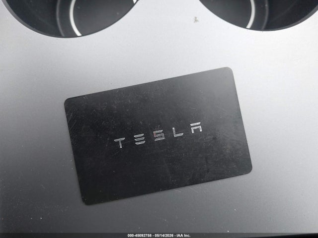Tesla Model Y Long Range Dual Motor All-wheel Drive