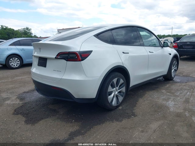 Tesla Model Y Long Range Dual Motor All-wheel Drive