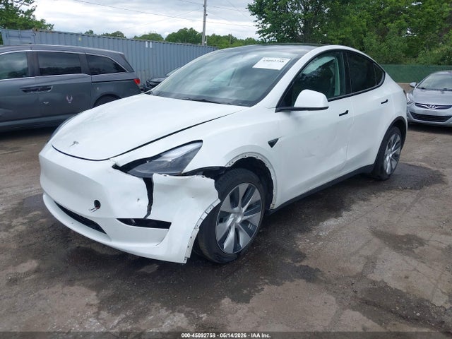 Tesla Model Y Long Range Dual Motor All-wheel Drive
