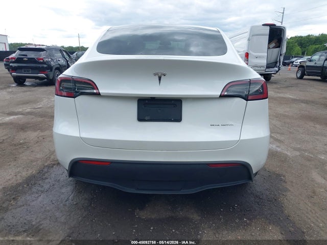 Tesla Model Y Long Range Dual Motor All-wheel Drive