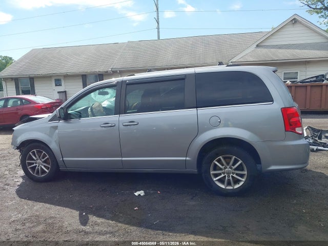 Dodge Grand Caravan Sxt