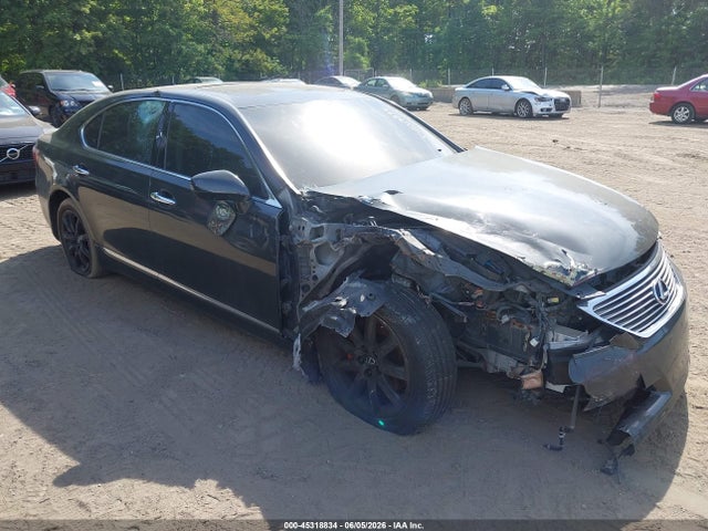 Salvage Lexus LS Image