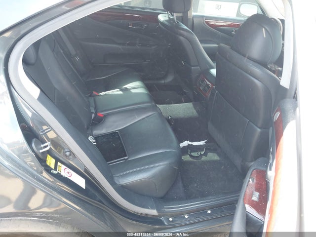 Lexus LS L