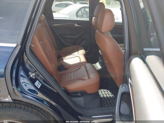 Audi Q5 2.0t Premium