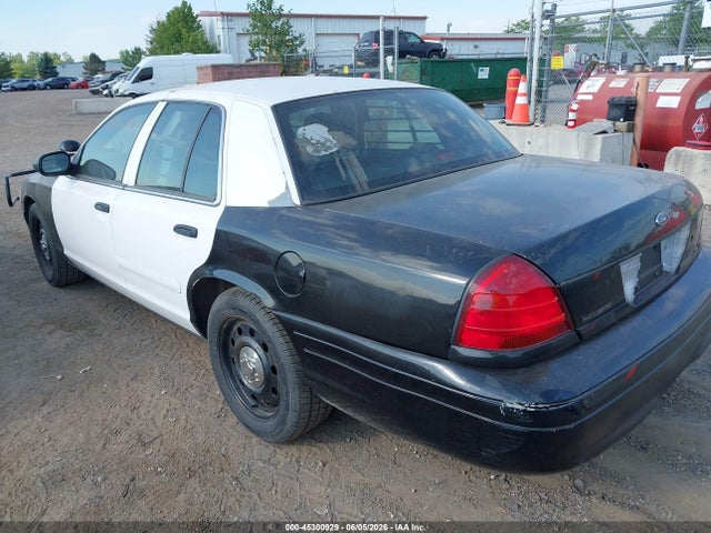 Ford Crown Victoria