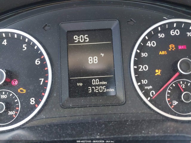 Volkswagen Tiguan S